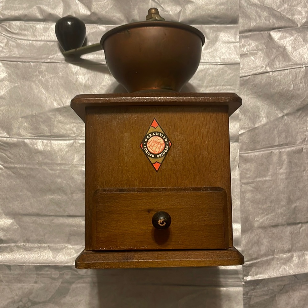 VINT MADE IN GERMANY 6014 COFFEE GRINDER IS VERY GOOD CONDITION WOOD BRASS WORKS